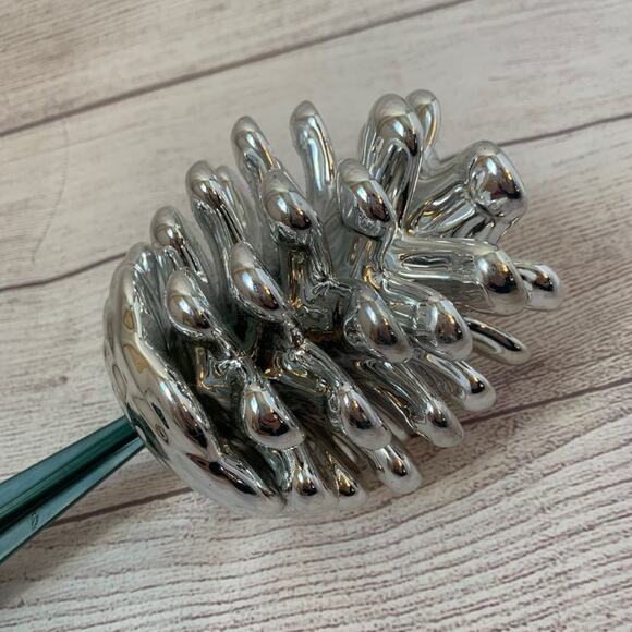Silver Metal Pinecone Green Planter Stick Christmas Holiday Rustic Winter - Picture 6 of 8